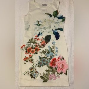 NEW~ MISS COCOA Women’s Knee Length White Soft Flowery Floral Dress Size Medium